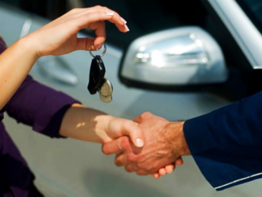 Vehicle Selection Guide for Long-Distance Travelers